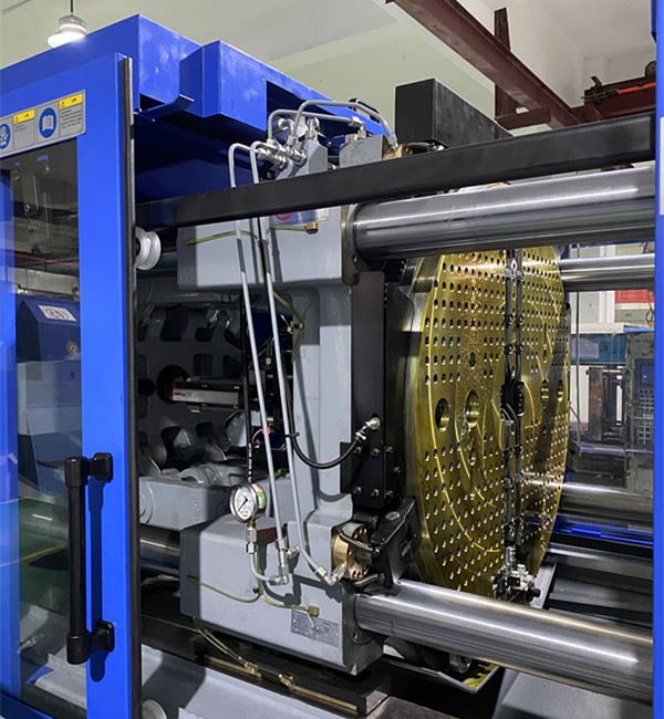 double coloured plastic injection machine