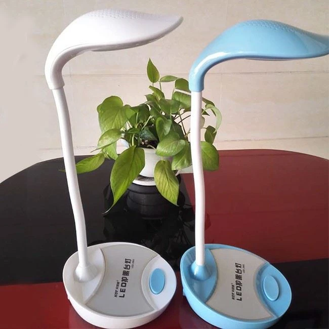 Swing Arm Dest Lamp Injection Molding